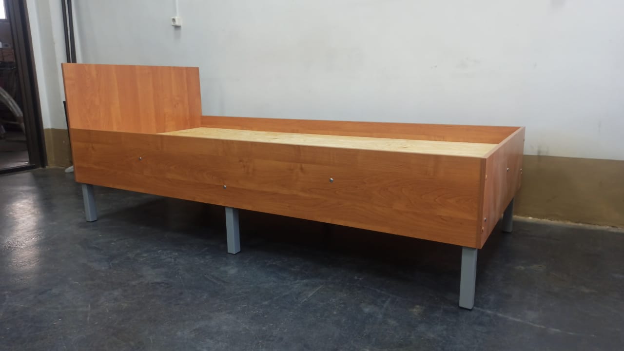 картинка Кровать односпальная 90×200